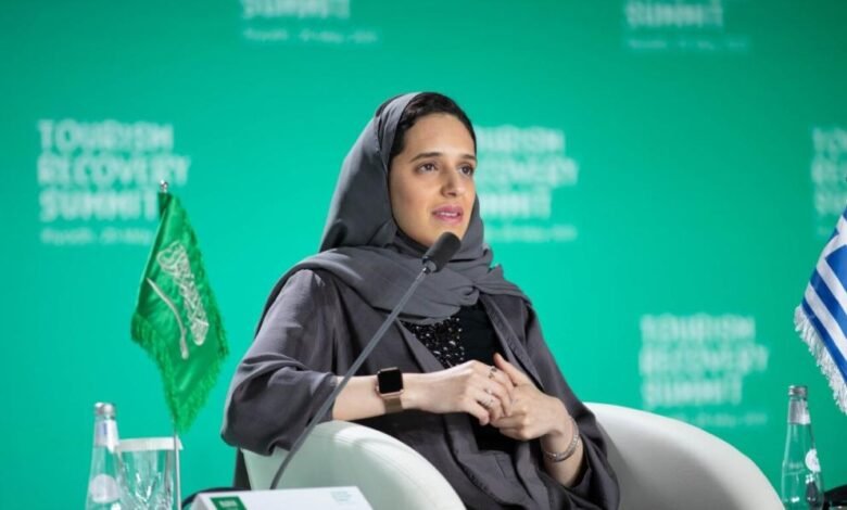 مسؤولة سعودية التنافس السياحي مع دبي جيد وصحي