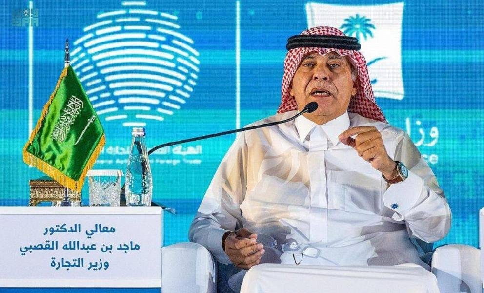 وزير سعودي يكشف عن اجتماع حكومي مع ولي العهد وسط البحر