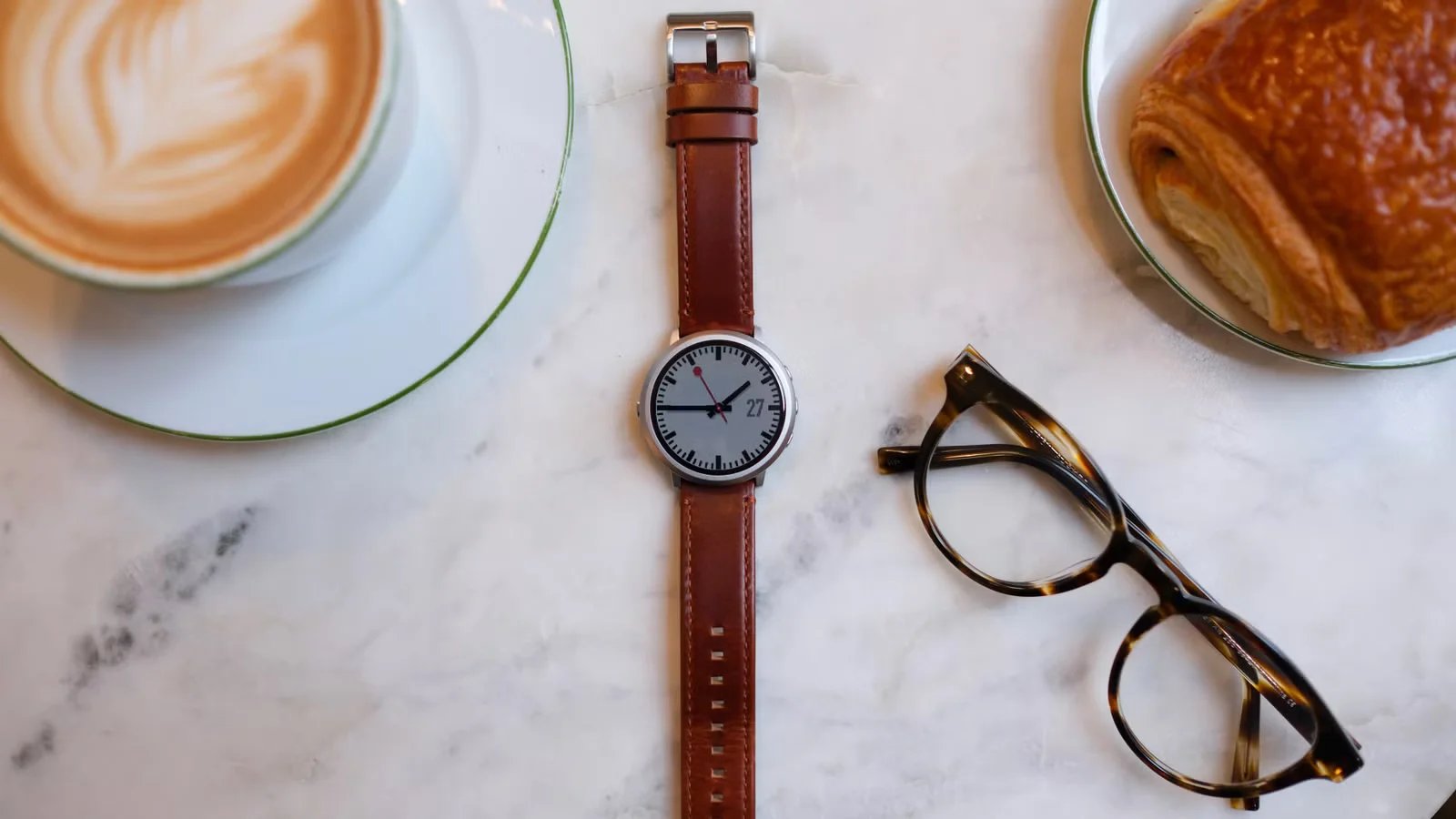 صورة مميزة: تقطع Pebble الزوايا بأفضل طريقة ممكنة مع الساعة الذكية Round 2