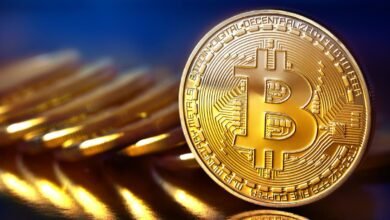 صناديق تداول بيتكوين تسجل أكبر نزوح للأموال منذ يونيو