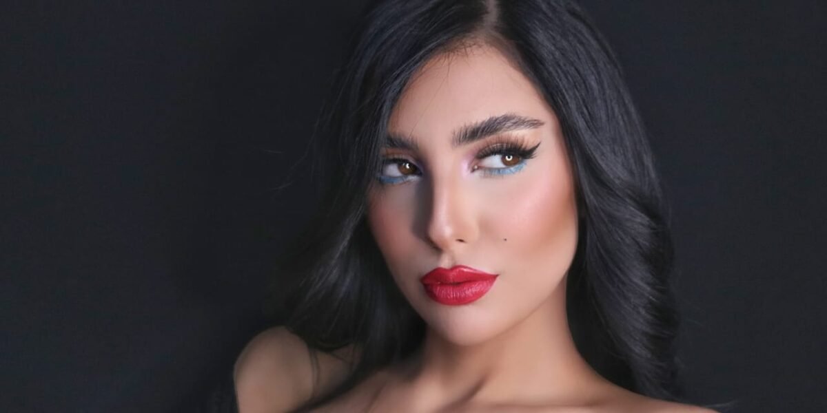 أماني أبو غانم تخطف الأنظار في أحدث جلسة تصوير - صورة مميزة أماني أبو غانم تخطف الأنظار في أحدث جلسة تصوير