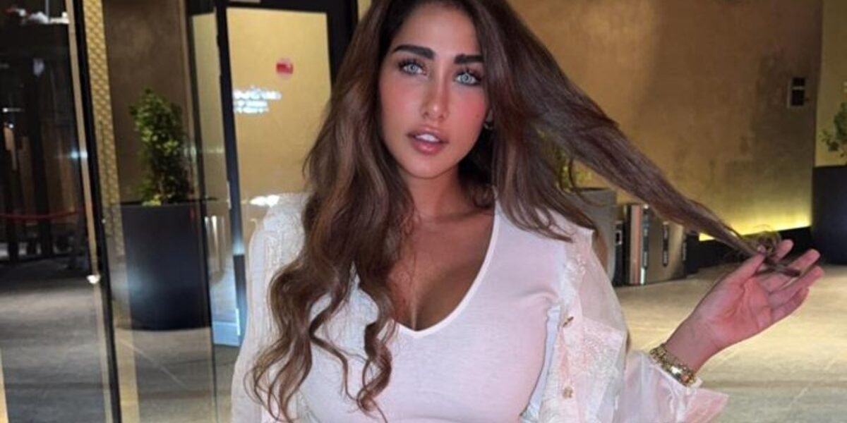 قمر القاضي تثبت حضورها القوي على سناب شات وتلهم المرأة بالنجاح والتميّز