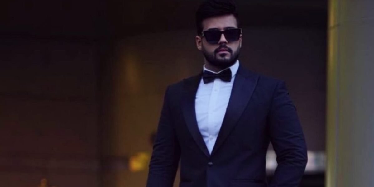 محمد الأمير يتحدث حول تجميل الذقن وتحديد الفك ( مني تكساس ) باستخدام الفيلر