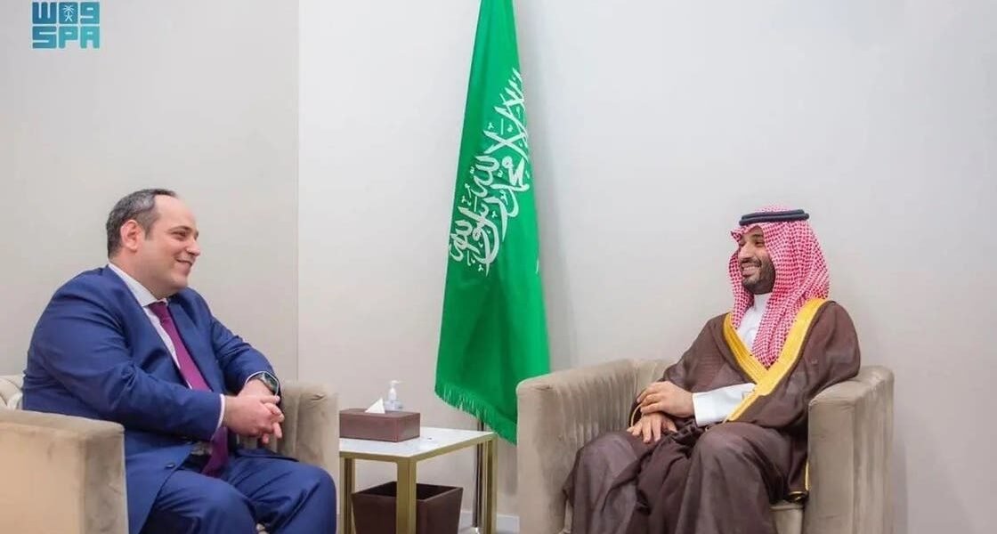 ولي العهد السعودي يلتقي الأمين العام للمكتب الدولي للمعارض