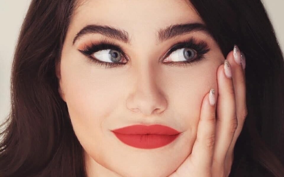 Businesswoman Laura Jarjour Combines Business Administration with the Study of Aesthetic Medicine - صورة مميزة صورة مميزة: Businesswoman Laura Jarjour Combines Business Administration with the Study of Aesthetic Medicine
