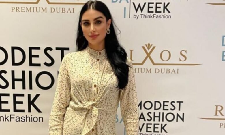 Leen Clive Dubai Modest Fashion Week Convenes with Conservative, Chic Designs