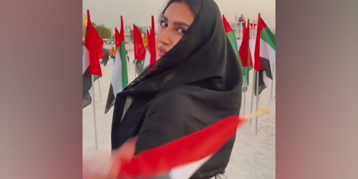 المؤثرة كارول عطية تتألق في أحدث ظهور