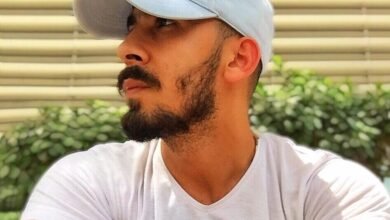 المزيّن هاني مقهور شاب لبناني متعدد المواهب