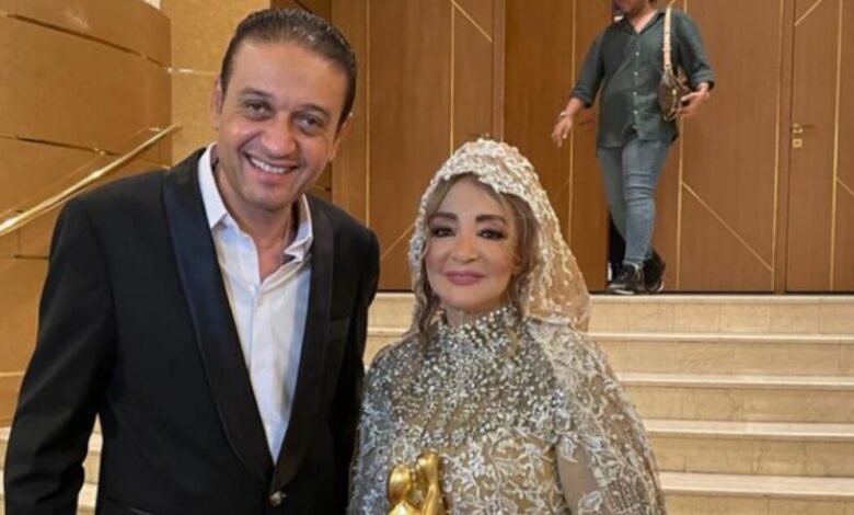 المنتج أحمد ايوب رفقة نخبة من النجوم العرب في بيروت لحضور مهرجان الزمن الجميل