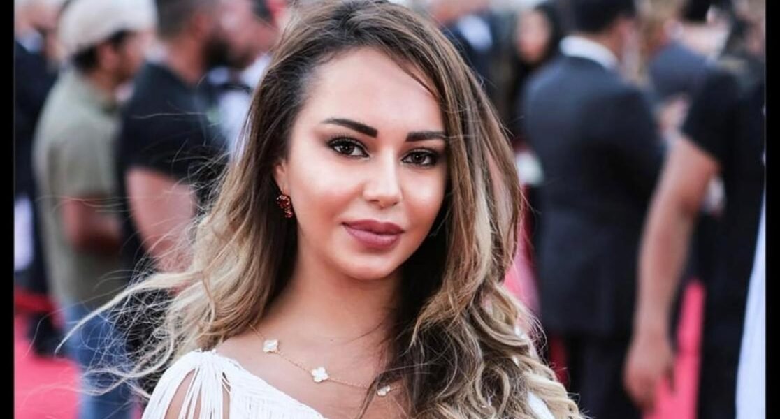 سيدة الأعمال أية حداد في جلسة تصوير جديدة - صورة مميزة صورة مميزة: سيدة الأعمال أية حداد في جلسة تصوير جديدة