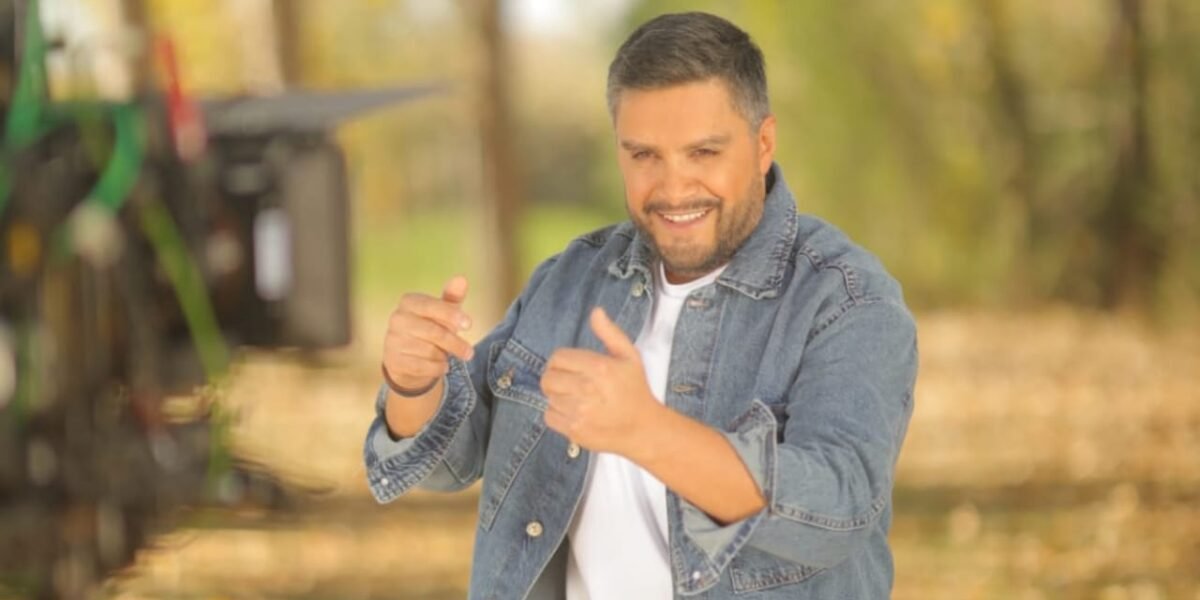 هشام الحاج يطلق تيزر كليب أغنيته يلا نفرح